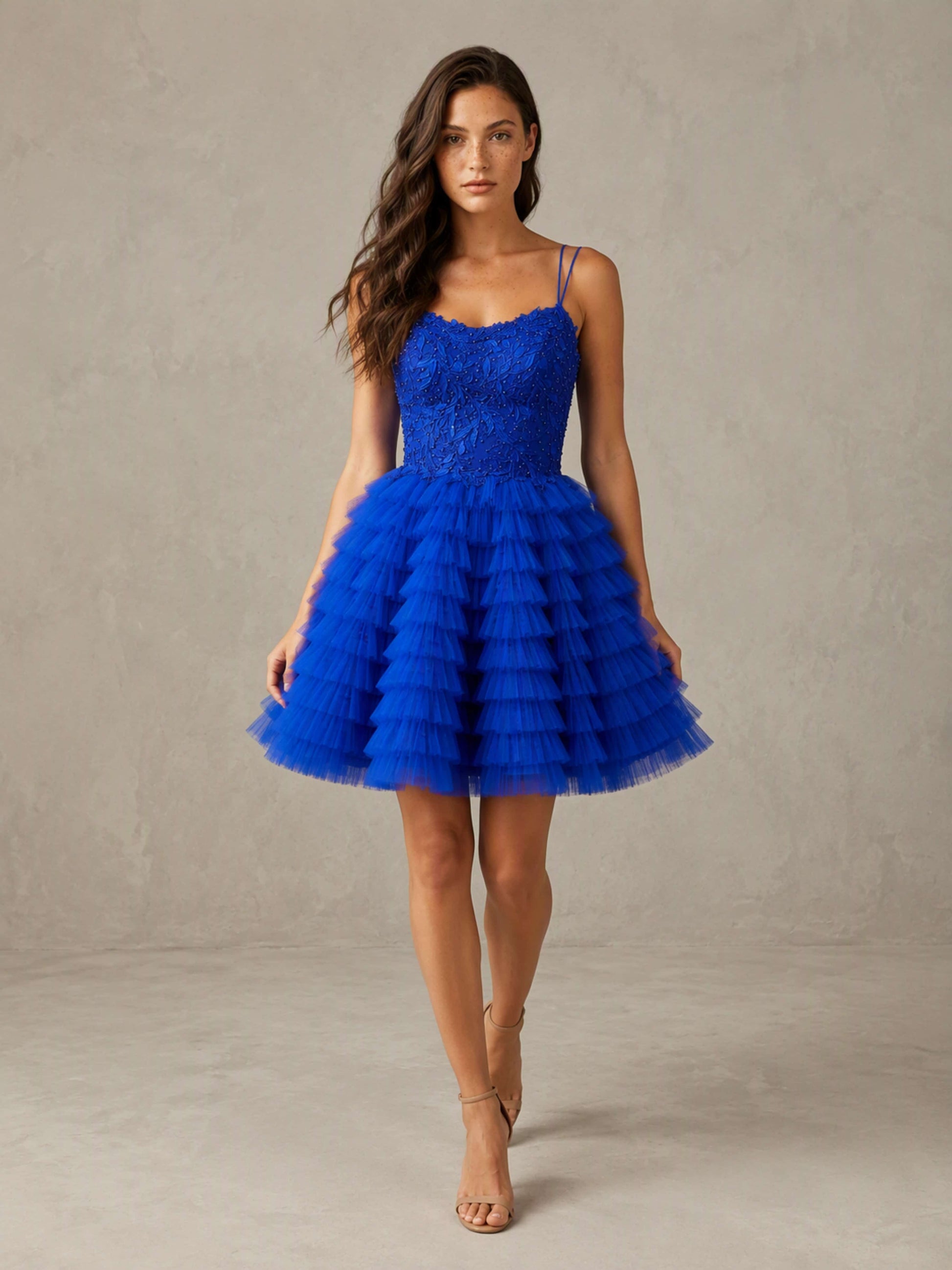 Tulle Puffy Lace Appliques Homecoming Dresses