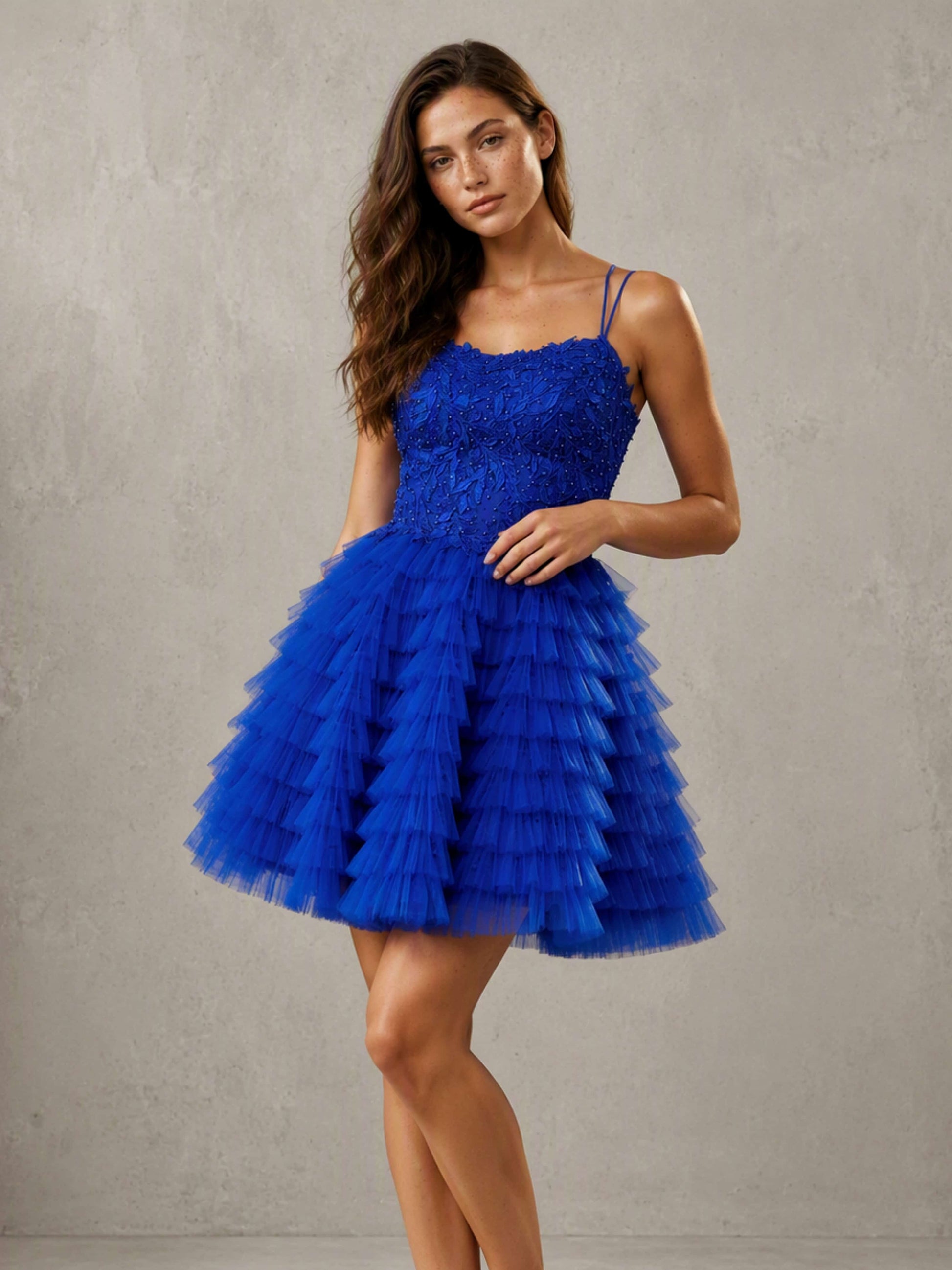 Tulle Puffy Lace Appliques Homecoming Dresses